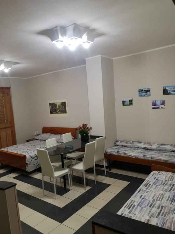 La Regina Di Coppe Apartment Licata Exterior foto
