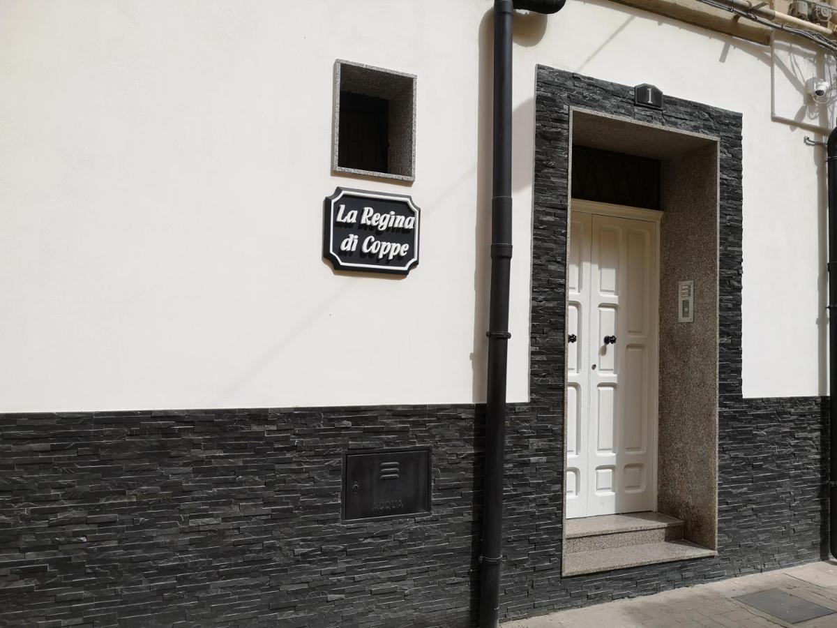 La Regina Di Coppe Apartment Licata Exterior foto